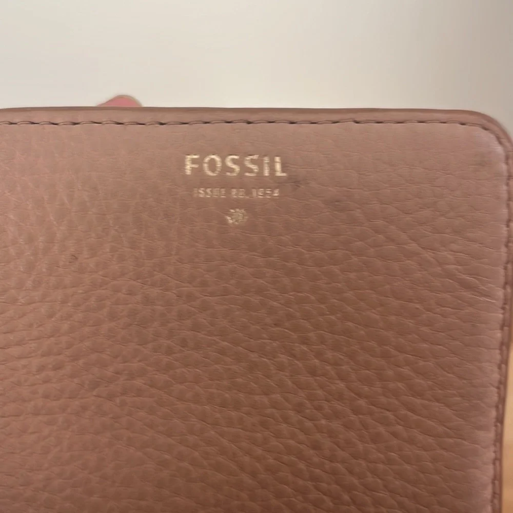 Fossil Sydney Bifold‎ Wallet Credit Card Case Leather Tan Camel 1954